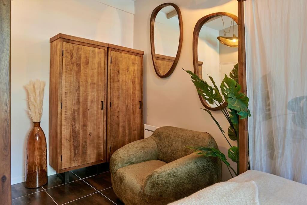 Versailles Jacuzzi - Sauna - Rdc 2 Esterno foto